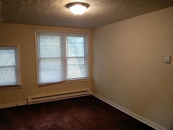 3rd image of 2323 S Scott Ave APT 1