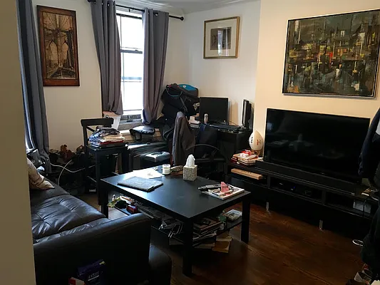 Rented by Landmark Resources | media 9