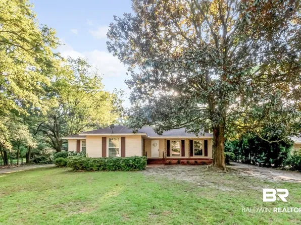 288 Summit Dr, Mobile, AL 36609