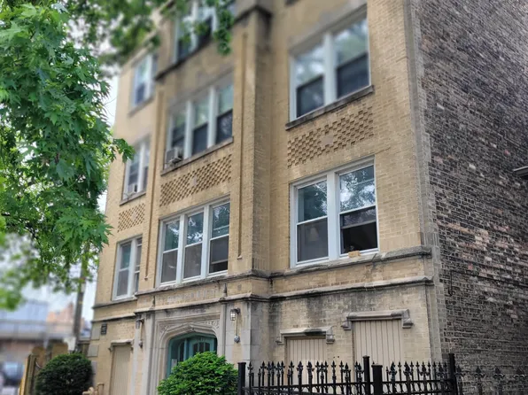 4414 N Whipple St APT 2N, Chicago, IL 60625
