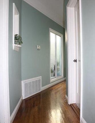 3rd image of 1483 Thomas Ave