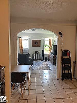 4th image of 2306 40th Ave #2