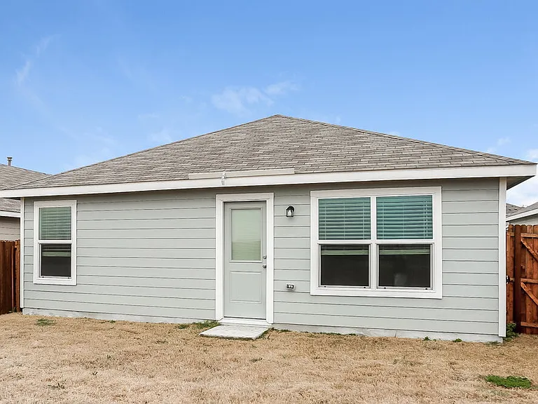 5537 Berea St — Photo 16
