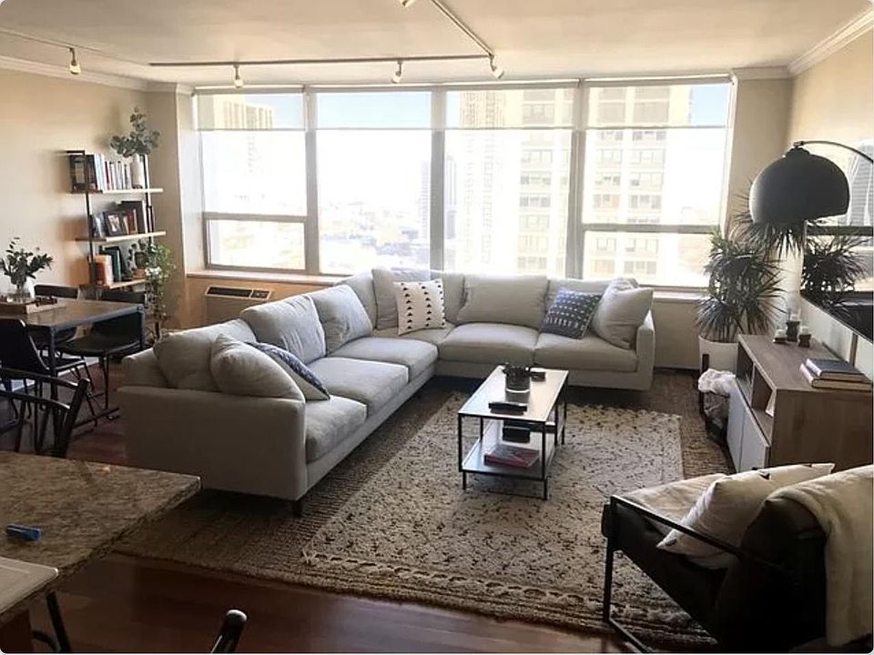 1st image of 1460 N Sandburg Ter APT 2110