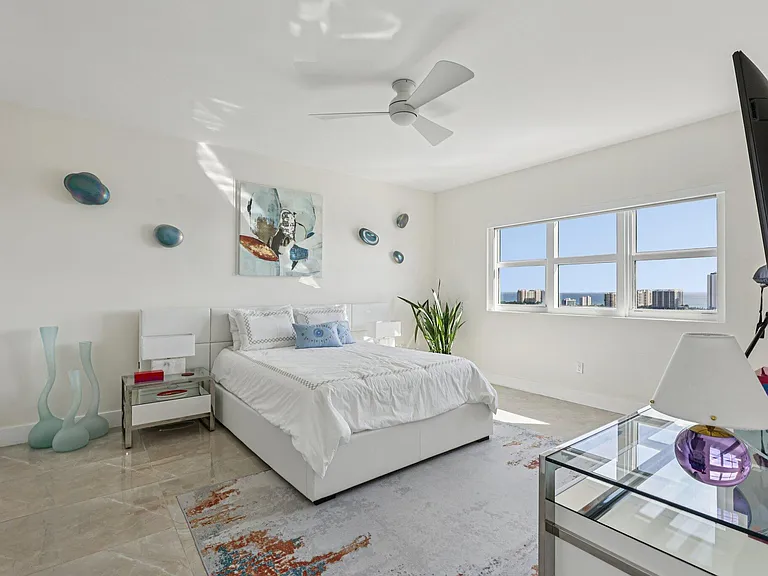 2640 Lake Shore Dr #2312 — Photo 29