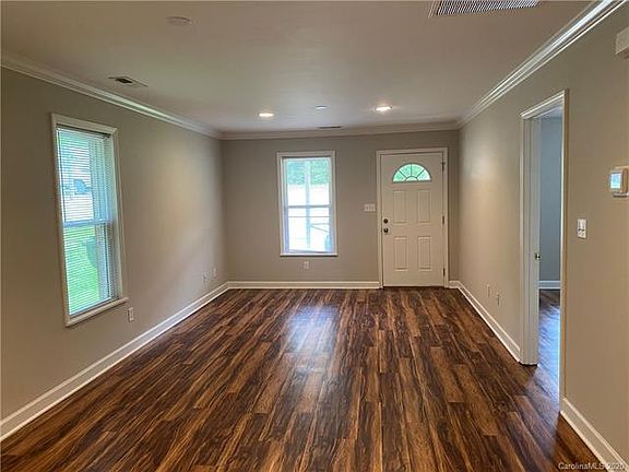 2nd image of 2005 Grandhaven Dr Unit B