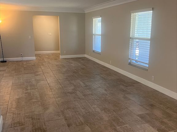 3rd image of 961 Golden Beach Blvd