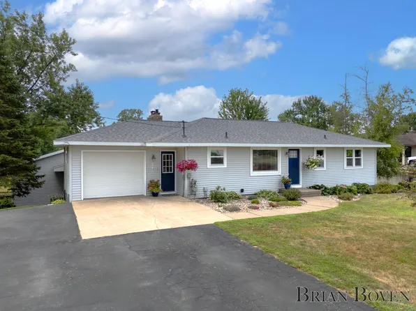 542 79th St SE, Grand Rapids, MI 49508