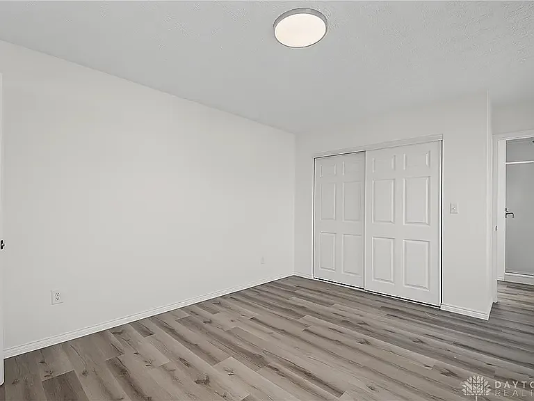 7195 Singer Rd — Photo 11
