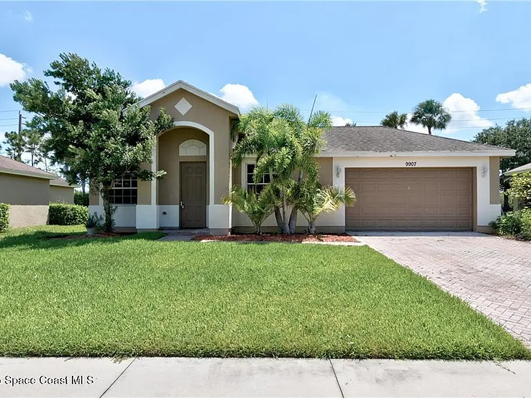 9907 E Verona Cir — Photo 2