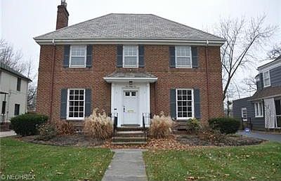 1st image of 1066 Parkside Dr