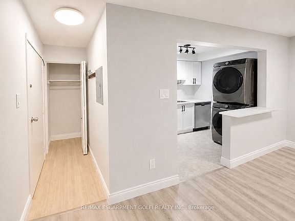 2nd image of 2403 Lakeshore Rd W #2