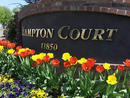 Hampton Court Apartments Photo 1