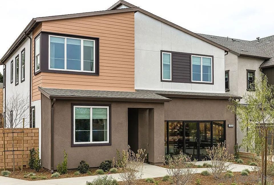 1st image of 722 Miramar Dr Lot 4