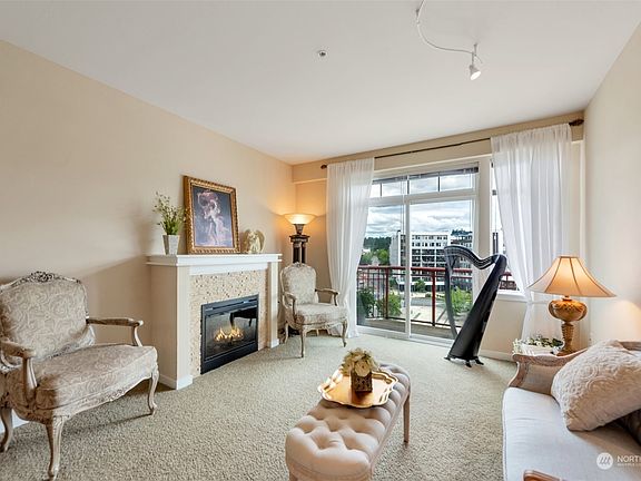 3rd image of 16141 Cleveland ST #608