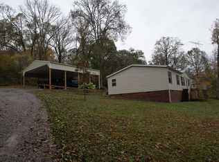 988 Poplar Bluff Rd W, Auburntown, TN 37016