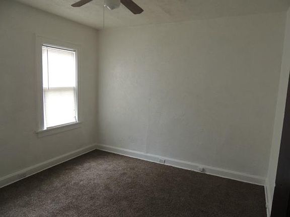 5th image of 5721 Olive St