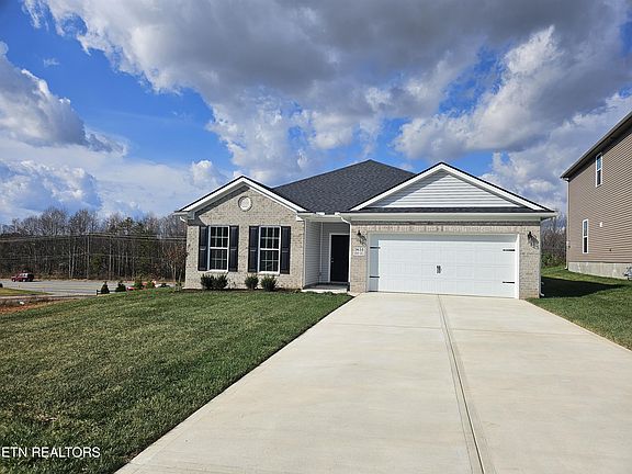 2nd image of 3651 Crimson Cir
