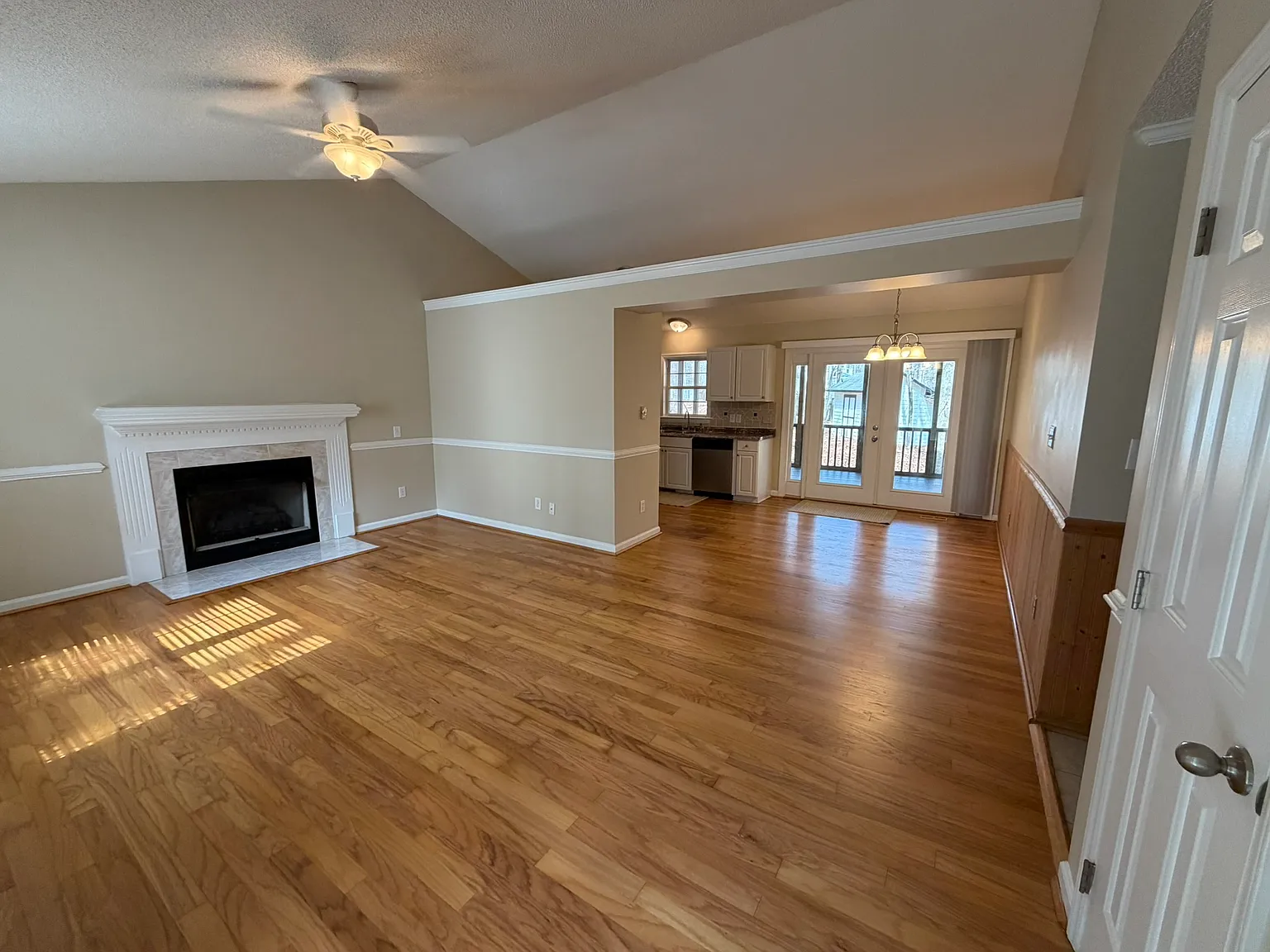 763 Southwick Ave — Photo 4