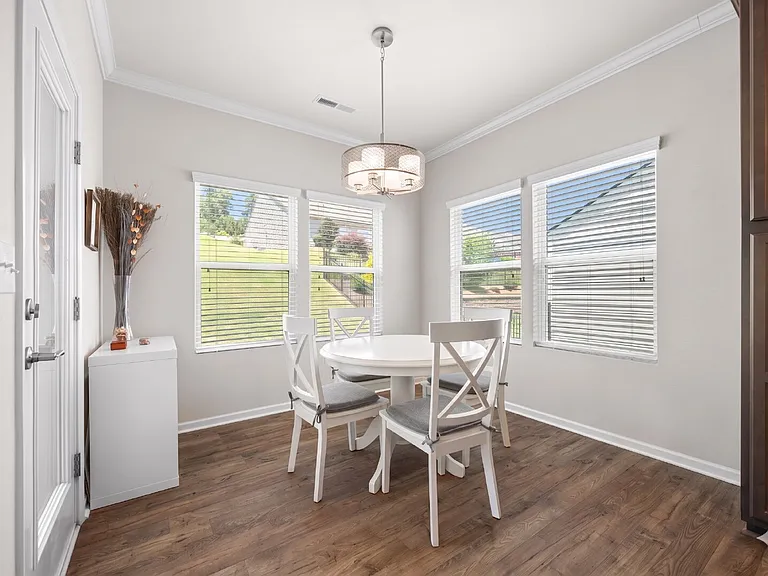 2316 Celandine Way — Photo 10