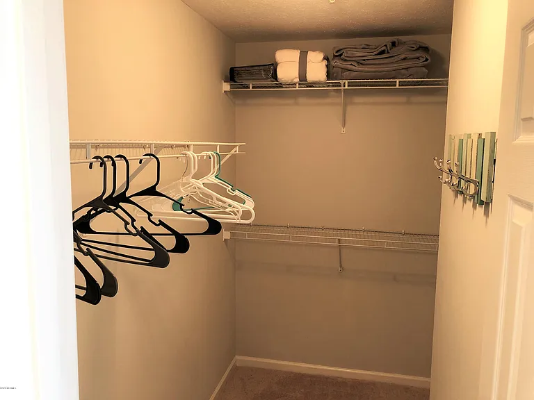 633 Spencer Farlow Dr #20 — Photo 20