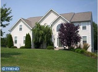 1701 Reserve Dr, Collegeville, PA 19426