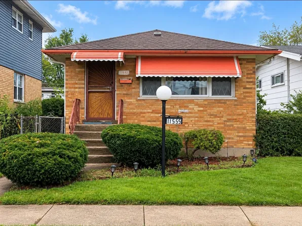 11555 S Justine St, Chicago, IL 60643