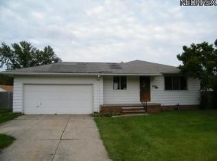 6261 Siegler Dr, Brookpark, OH 44142