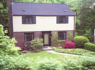 91 Earlwood Rd, Pittsburgh, PA 15235