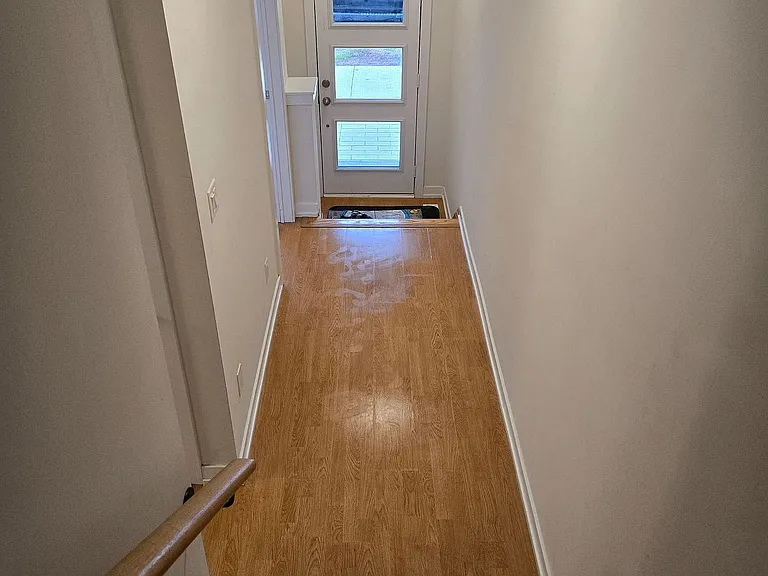 168 Brockley Dr — Photo 3