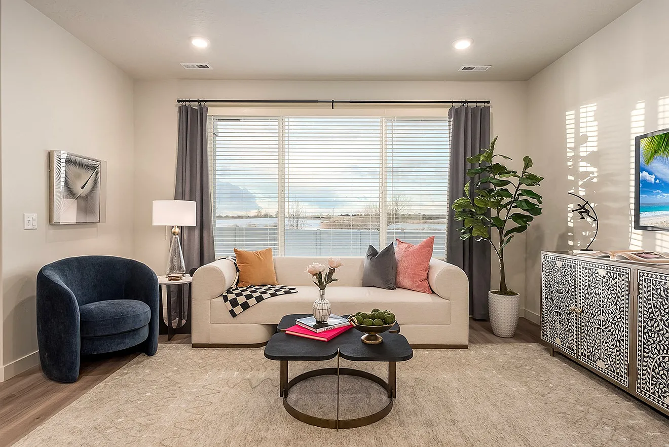 H2O Townhomes — Photo 2