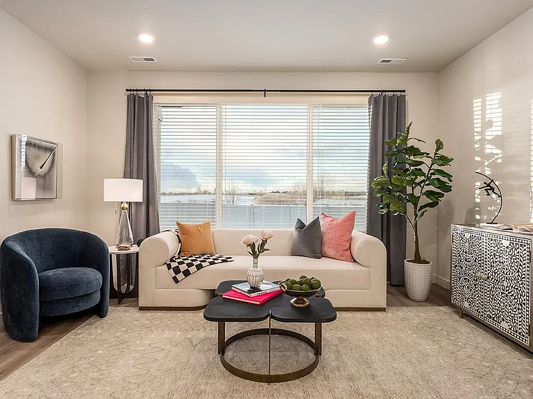 H2O Townhomes — Photo 2