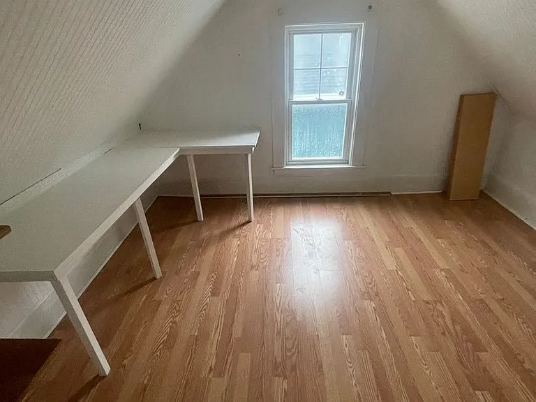 202 Central Ave — Photo 20