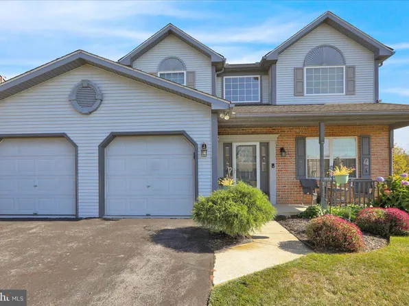 24 Brookfield Dr, Fleetwood, PA 19522