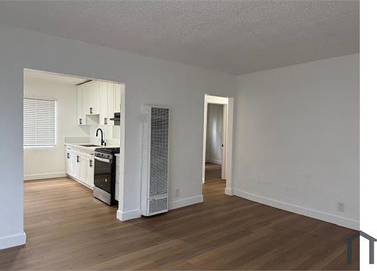 2nd image of 11116 S Normandie Ave #4
