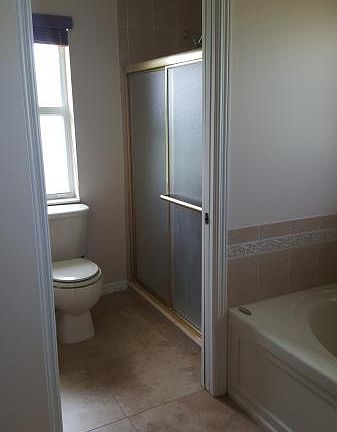 5th image of 1809 SE 1st Ter