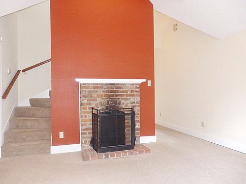 2nd image of 537 Tusculum Ave #2