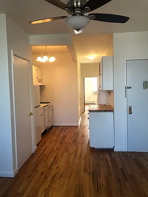 Rented by Modern Spaces | media 9