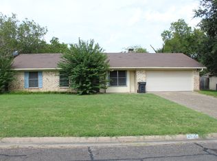 2605 Sandy Ln, Corsicana, TX 75110