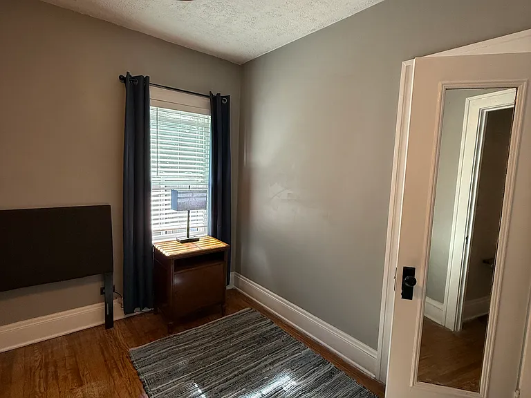 1124 Summit Ave — Photo 14