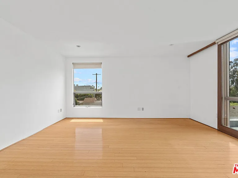 802 Indiana Ave — Photo 25