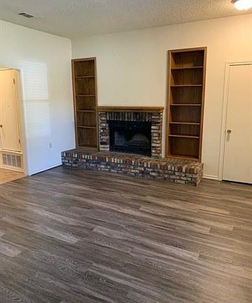 3rd image of 917 Kilkenny Ct