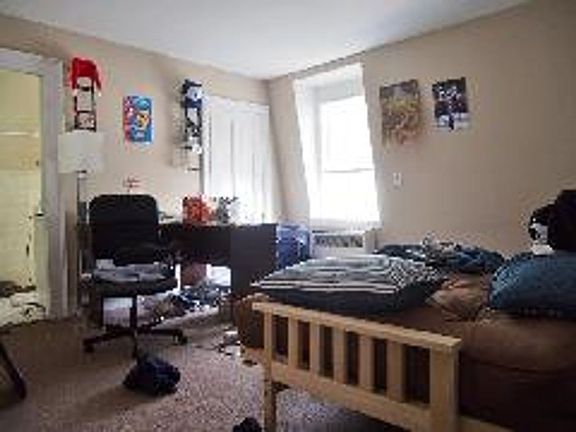 2nd image of 24 Pratt St #2