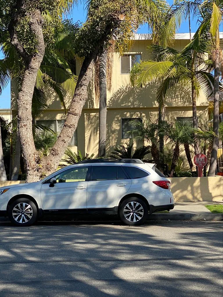 2 bed, $3,300 — Photo 1