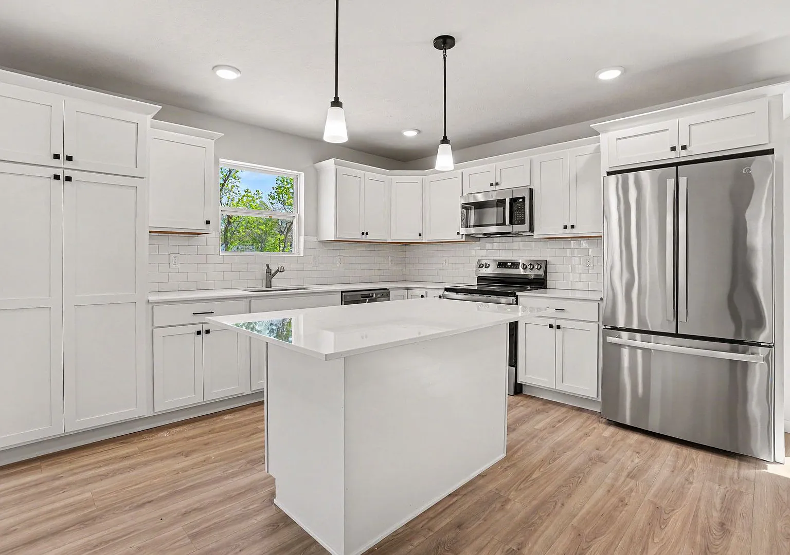 New Construction! — Photo 3
