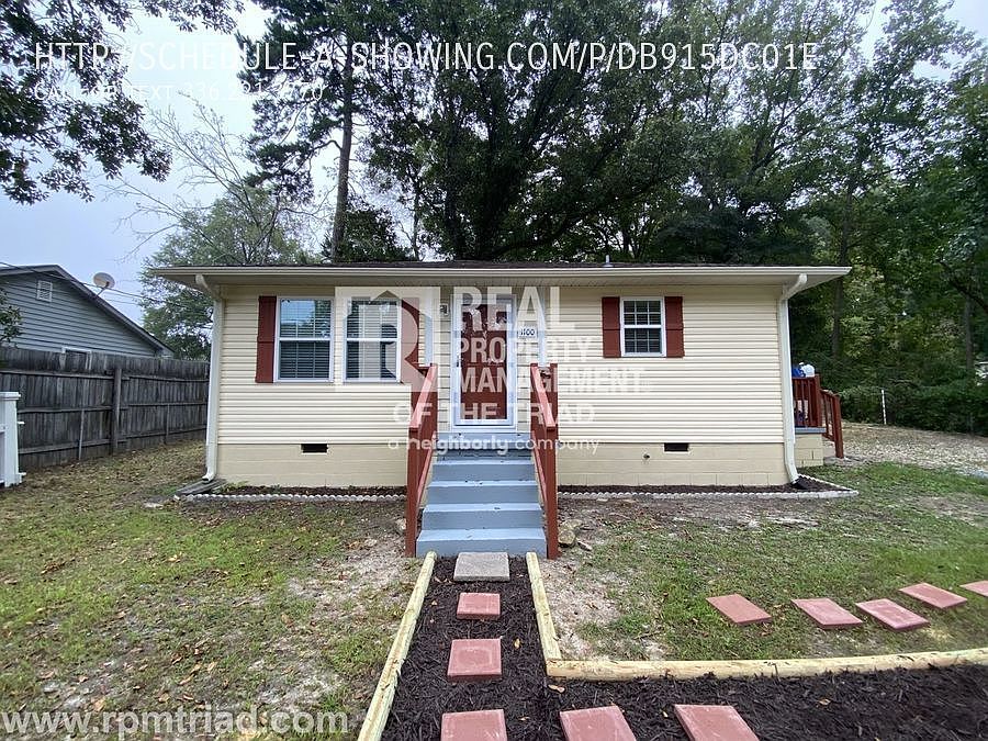 1st image of 1100 Hickory Ave