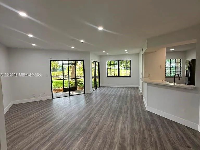 9021 W Sunrise Blvd #9021 — Photo 8