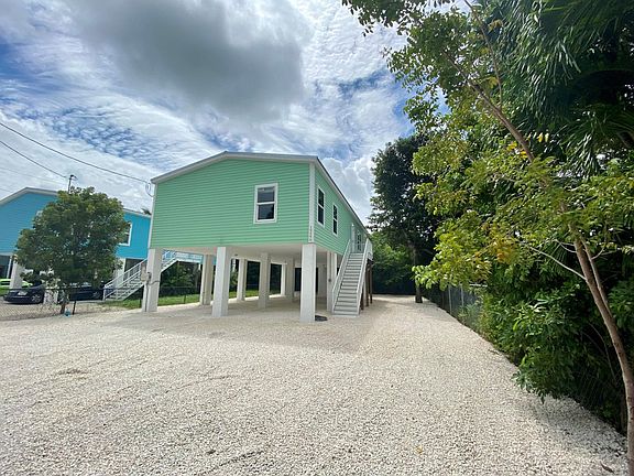2nd image of 19590 Tequesta St