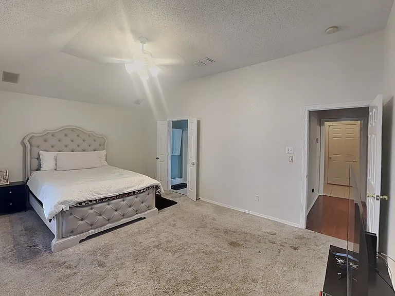 5202 High Island Dr — Photo 14