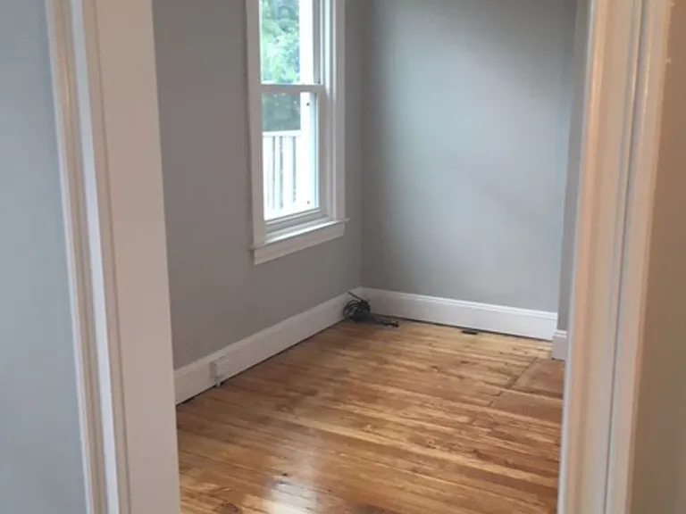 6047 Stanton Ave — Photo 9